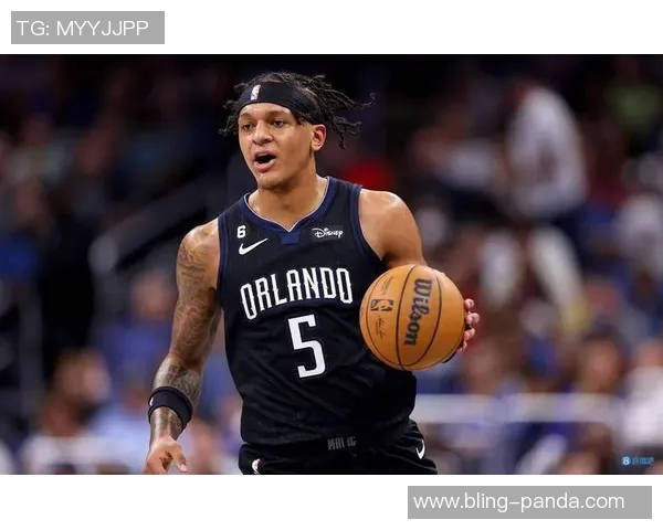 班凯罗外线状态低迷22投10中仅得25分8篮板并送出5次失误