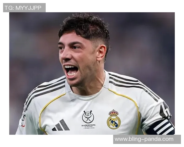 德容因放铲踢到姆巴佩小腿被红牌罚下即将进入补时的紧张局势